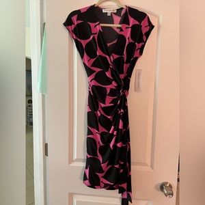 NWT Maggy London Peppermint Wrap Dress